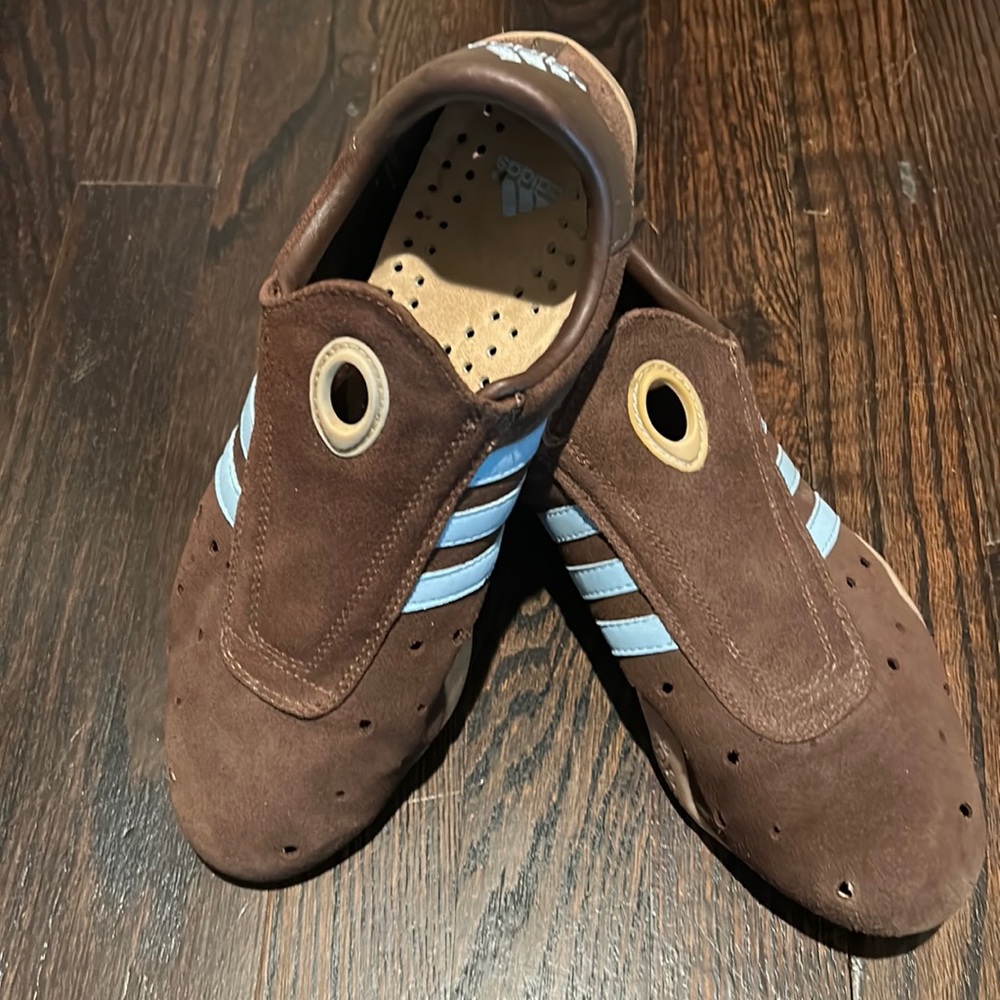 Adidas sneaker